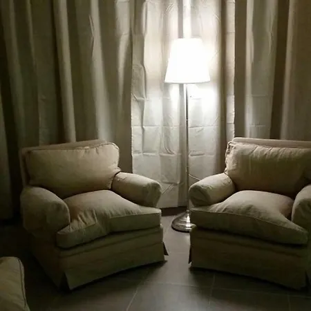 Bed & Breakfast Piazza Dante 3*