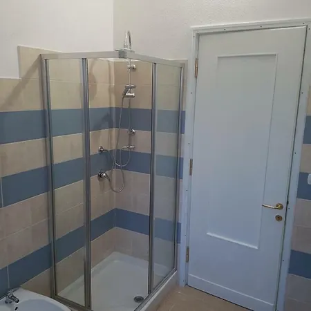 Piazza Dante Bed & Breakfast