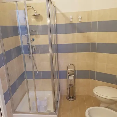 Piazza Dante Bed & Breakfast