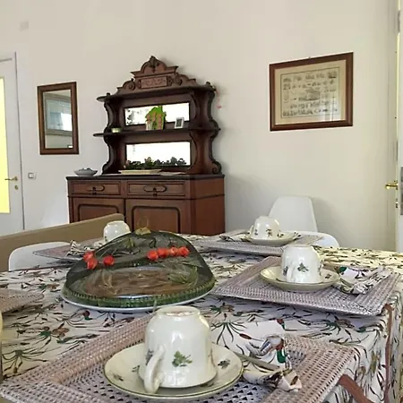 Bed & Breakfast Piazza Dante 3*